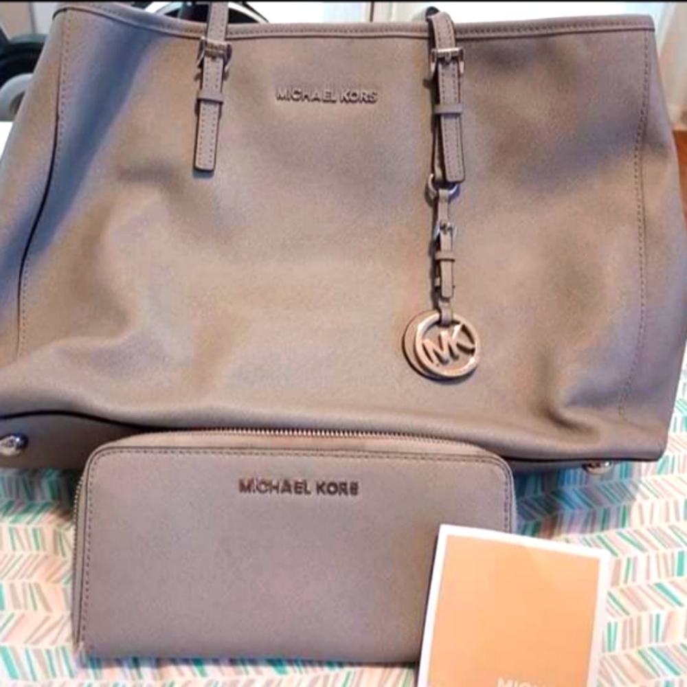 Michael Kors tote and wallet